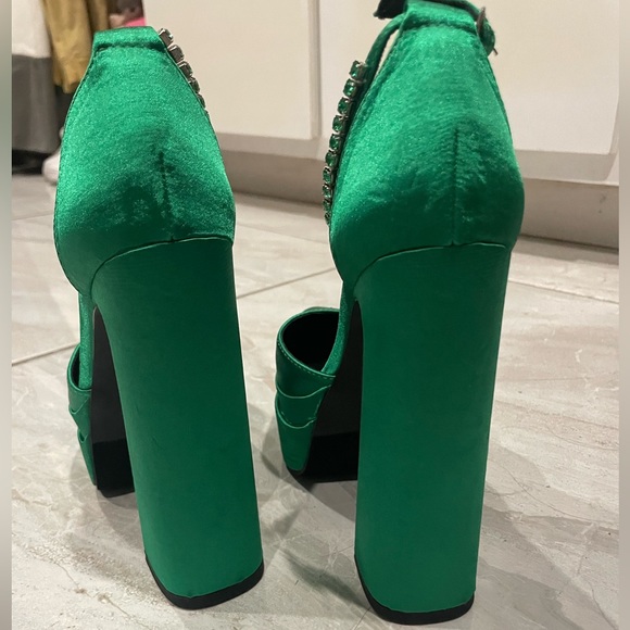 New Chunky Heel Platform emerald Green size 7. - Picture 4 of 4